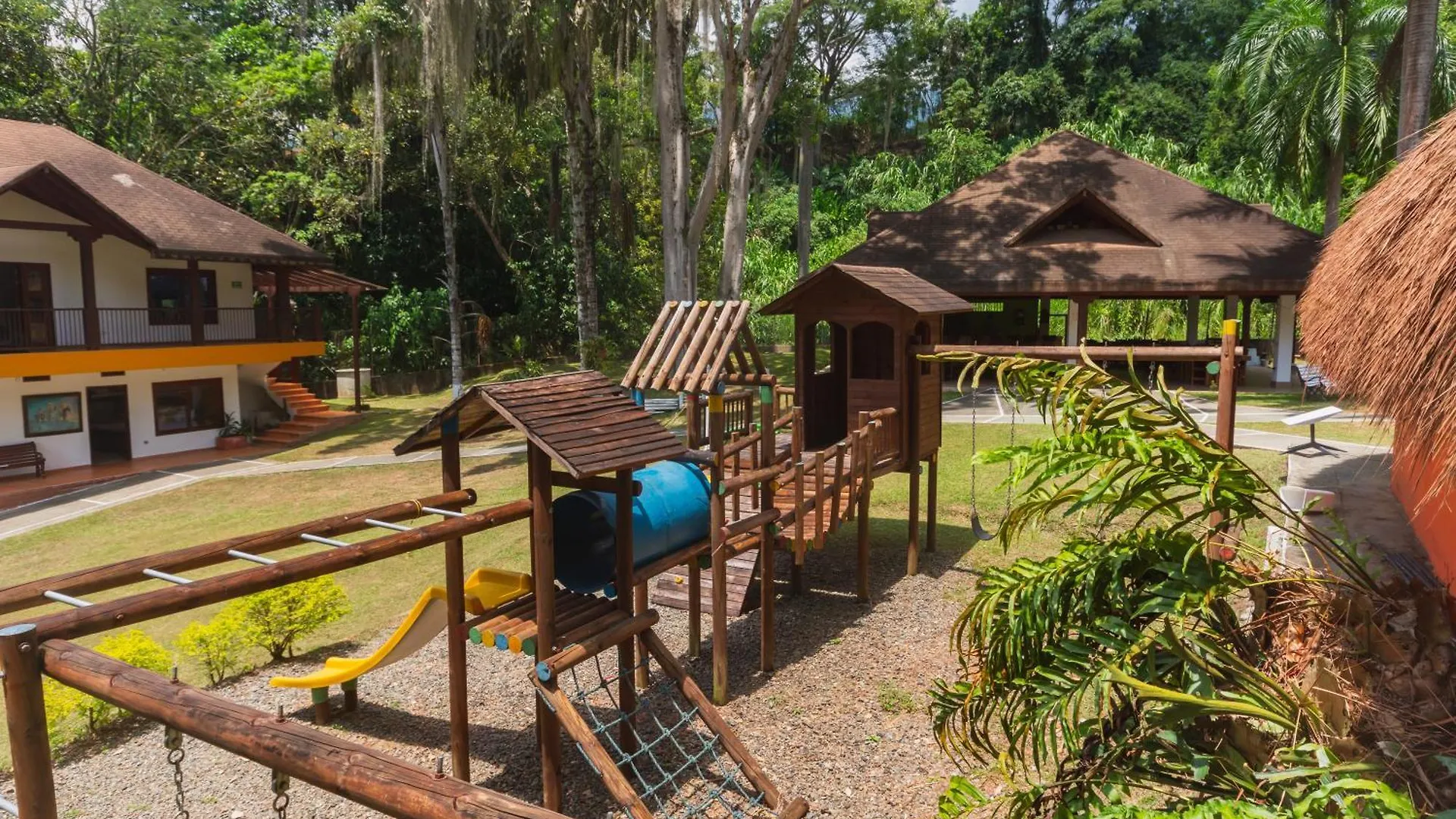 Hotel La Selva San Jeronimo Colombia