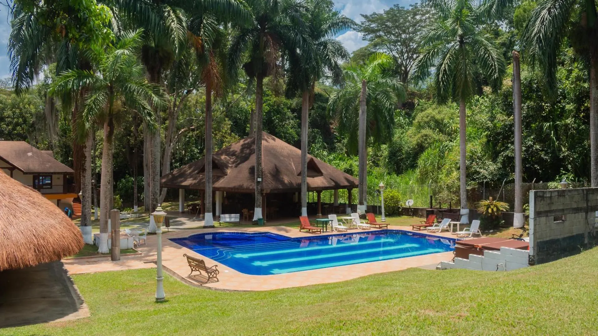 Hotel La Selva San Jeronimo 3*, San Jerónimo Colombia