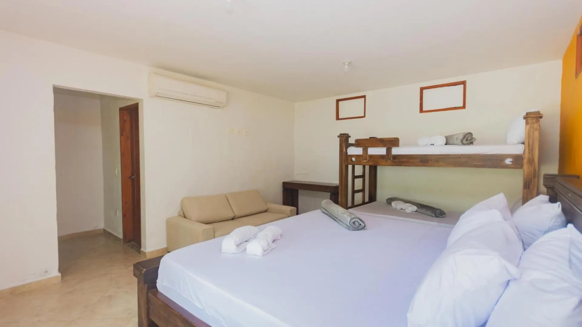 Hotel La Selva San Jeronimo Colombia