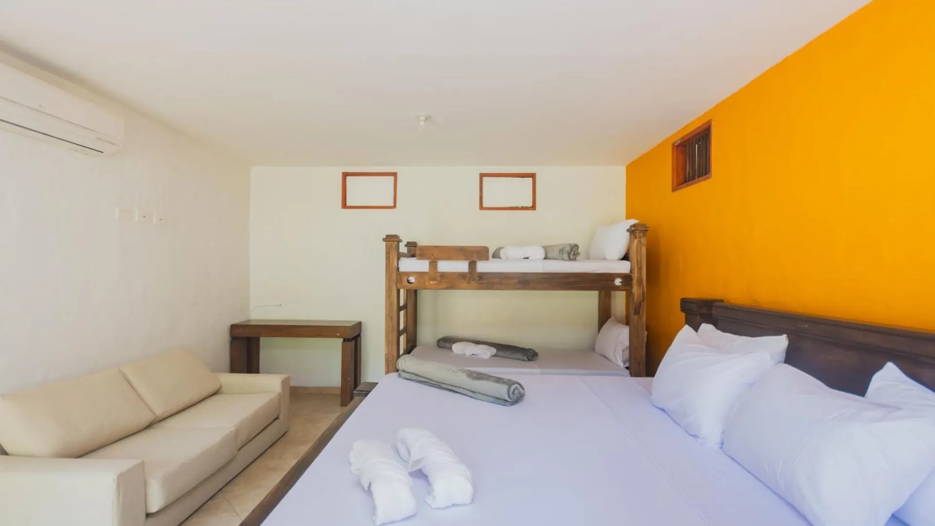 ***  Hotel La Selva San Jeronimo Colombia